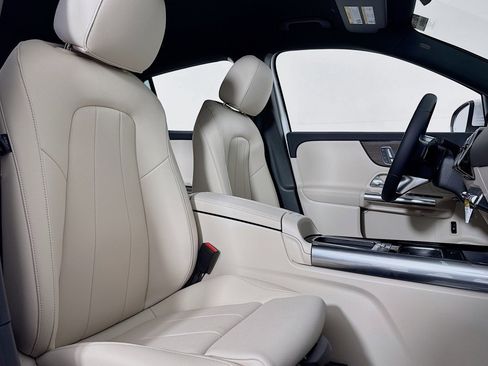 New 2026 Mercedes-Benz GLA 250 image 6