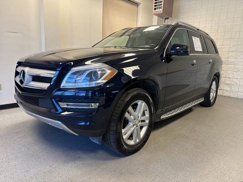 Used 2014 Mercedes-Benz GL 450 4MATIC image 12