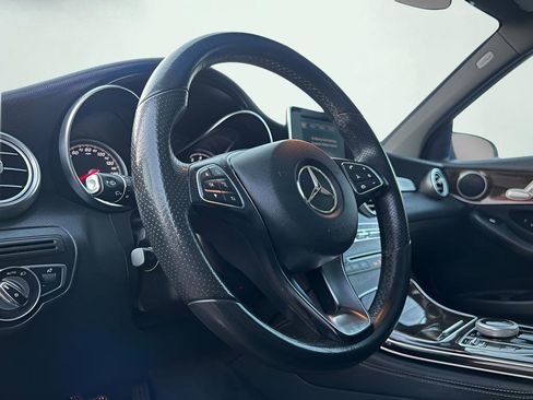 Used 2018 Mercedes-Benz GLC 300 GLC 300 image 49