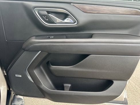 Used 2021 Chevrolet Tahoe Z71 w/ Z71 Signature Package image 37