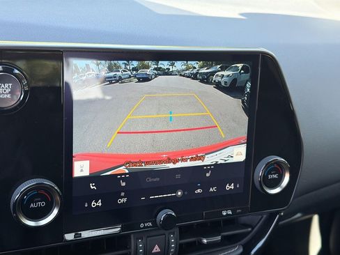 Used 2024 Lexus NX 250 FWD image 13