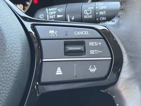 Used 2025 Honda CR-V EX-L image 11