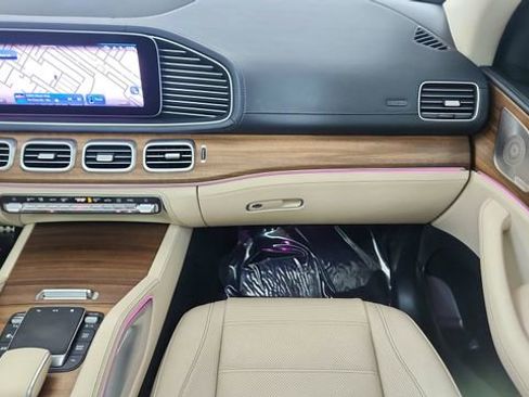 Used 2024 Mercedes-Benz GLS 450 GLS 450 image 41