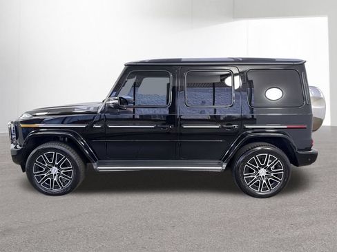 Used 2025 Mercedes-Benz G 550 image 30
