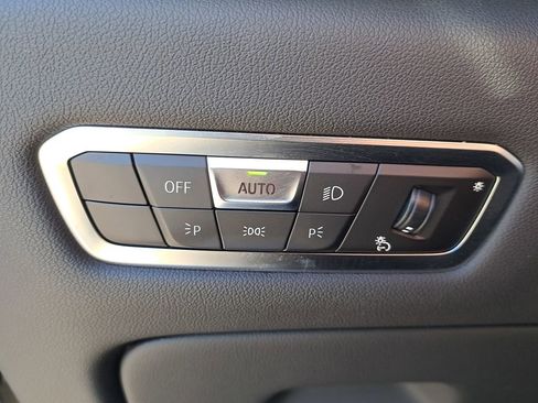 Used 2023 BMW X5 xDrive45e w/ Executive Package image 31