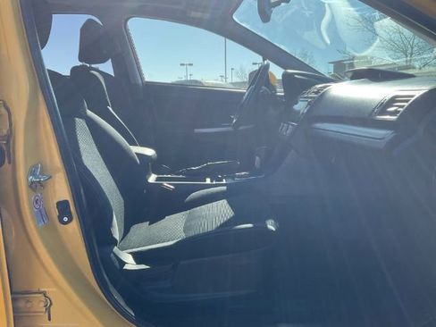 Used 2015 Subaru Crosstrek 2.0i Premium w/ Special Edition Package AWD/4WD image 13