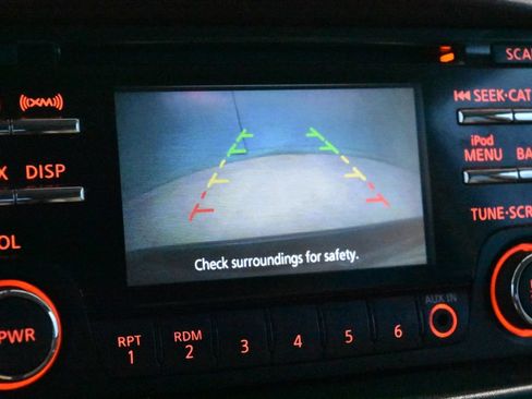 Used 2012 Nissan Quest SV w/ Protection Pkg FWD image 11