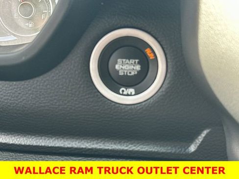 Used 2022 RAM 1500 Big Horn RWD image 28