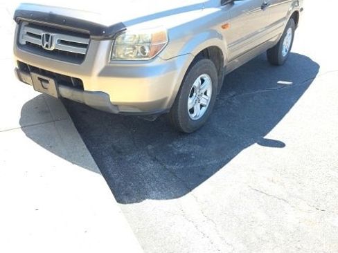 Used 2006 Honda Pilot LX image 2