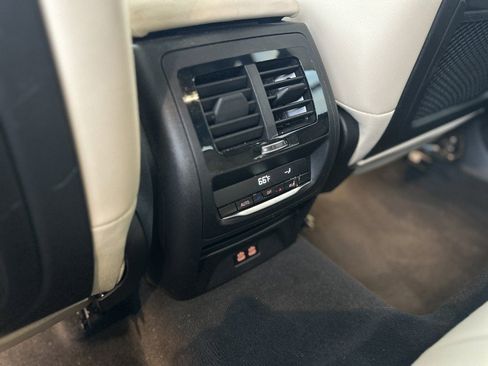 Used 2025 BMW X4 xDrive30i image 20