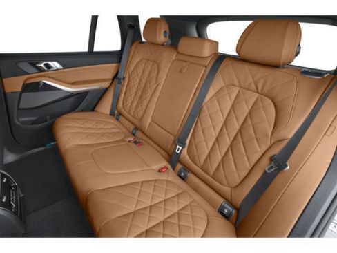 New 2026 BMW X5 xDrive40i w/ Parking Assistance Package image 12