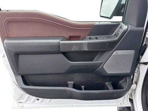 Used 2022 Ford F150 Lariat w/ Equipment Group 502A High image 11