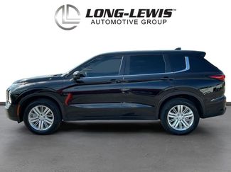 Used 2024 Mitsubishi Outlander ES FWD video 2