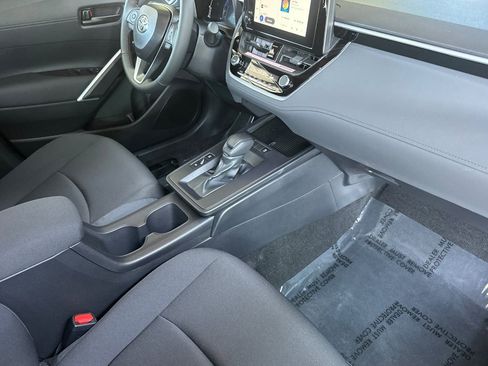 Certified 2026 Toyota Corolla Cross LE image 20