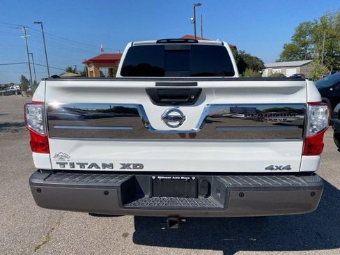 Used 2016 Nissan Titan Platinum Reserve image 5