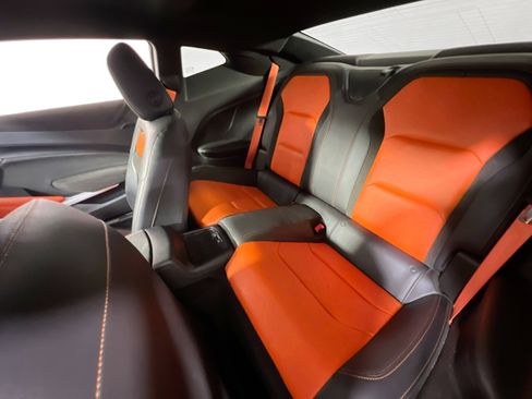 Used 2018 Chevrolet Camaro SS w/ Hot Wheels Edition image 25