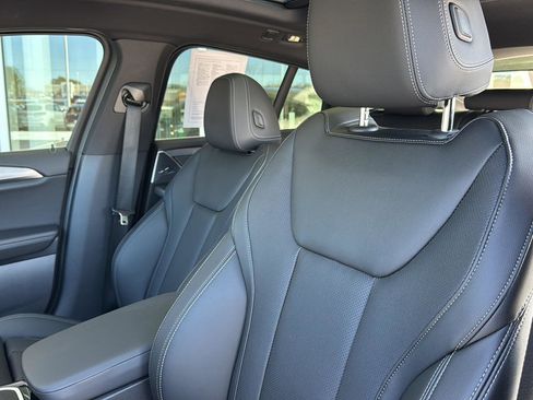 Certified 2024 BMW X4 xDrive30i w/ Premium Package image 27