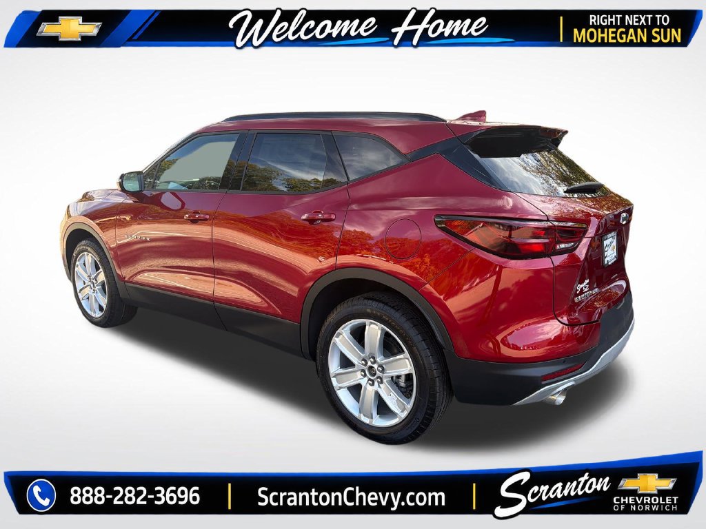 New 2026 Chevrolet Blazer LT w/ LPO, Black Sport Package AWD/4WD image 3