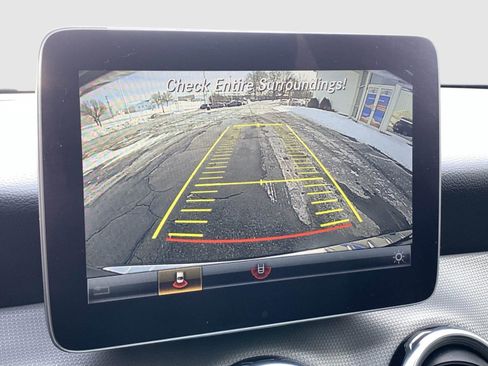 Used 2020 Mercedes-Benz GLA 250 4MATIC image 24