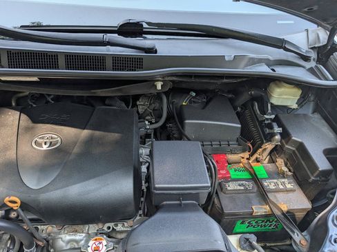 Used 2020 Toyota Sienna XLE Premium AWD/4WD image 29