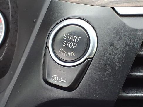 Used 2018 BMW X3 xDrive30i w/ M Sport Package image 24