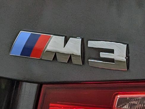 Used 2015 BMW M3 image 11
