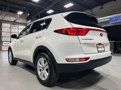 Used 2019 Kia Sportage LX FWD image 5