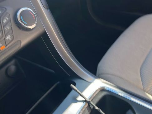 Used 2017 Ford Fusion S image 21