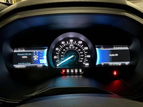 Certified 2024 Ford Edge ST-Line w/ Class II Trailer Tow Package AWD/4WD image 19
