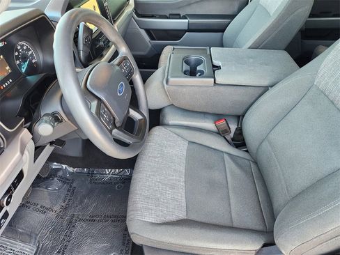 Used 2023 Ford F150 XLT image 9