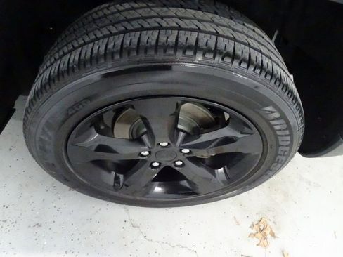 Certified 2023 Jeep Grand Cherokee Altitude image 27