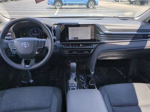 Certified 2025 Toyota Camry LE FWD image 27