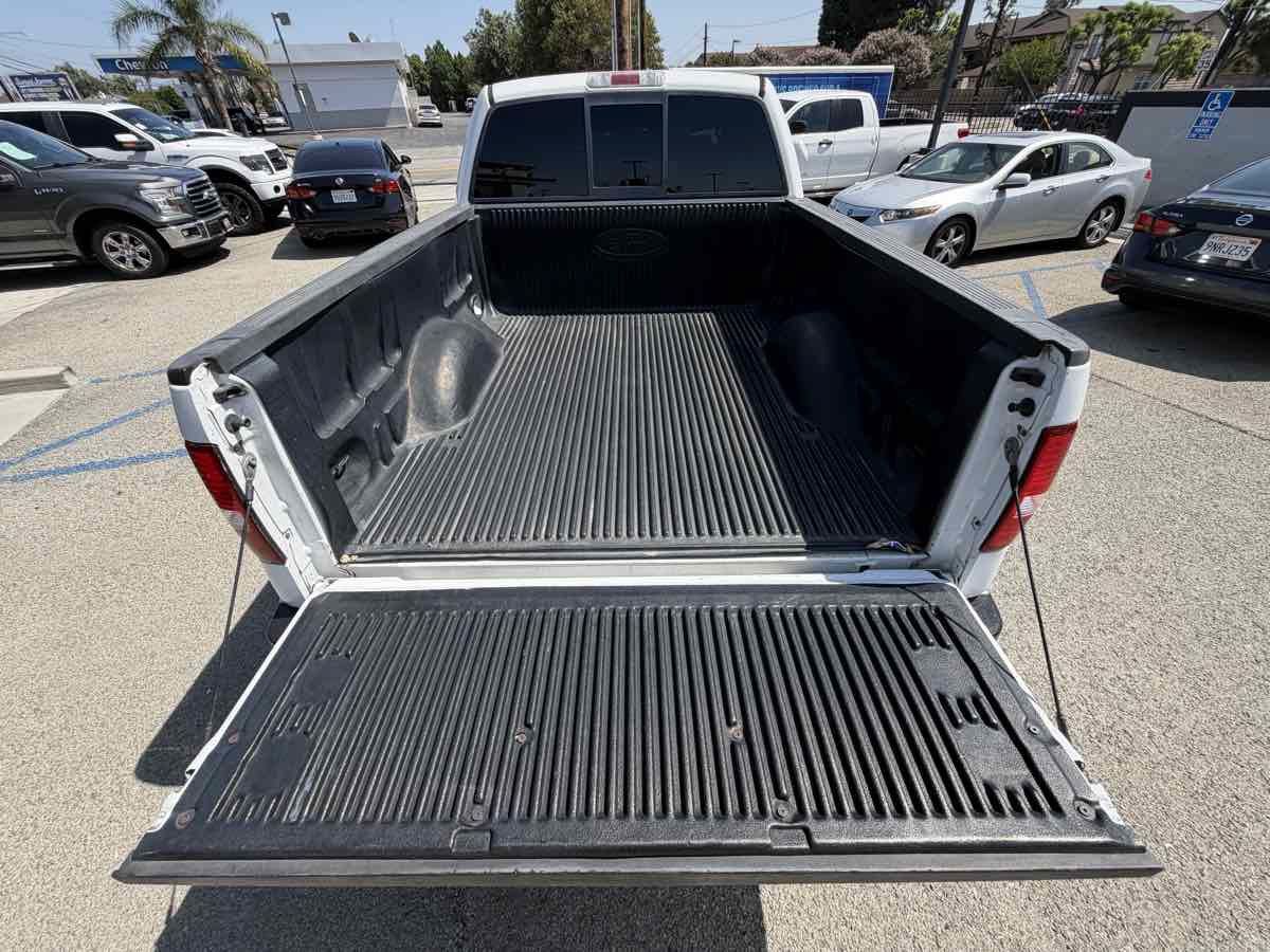 Used 2006 Ford F150 XLT RWD image 23