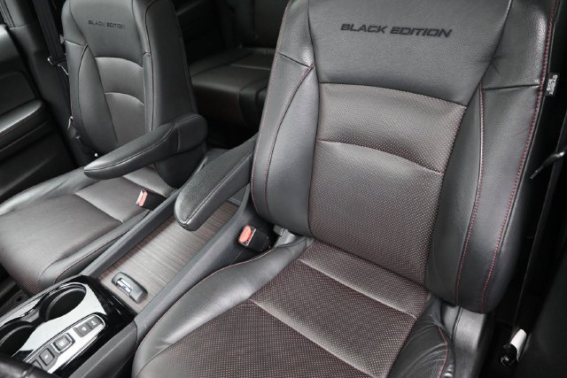 Certified 2020 Honda Ridgeline Black Edition image 18