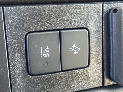 New 2025 GMC Savana 2500 w/ Driver Convenience Package RWD image 26