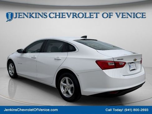 Used 2018 Chevrolet Malibu LS FWD image 8