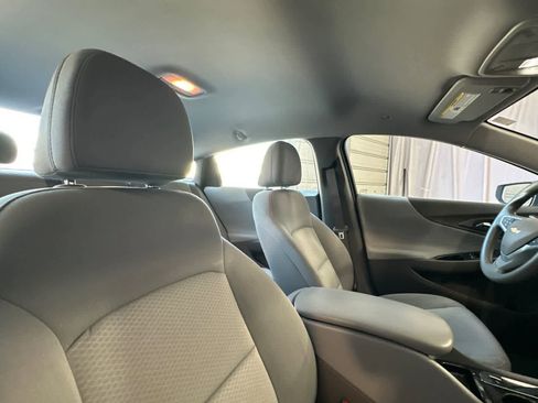 Used 2023 Chevrolet Malibu LS image 18