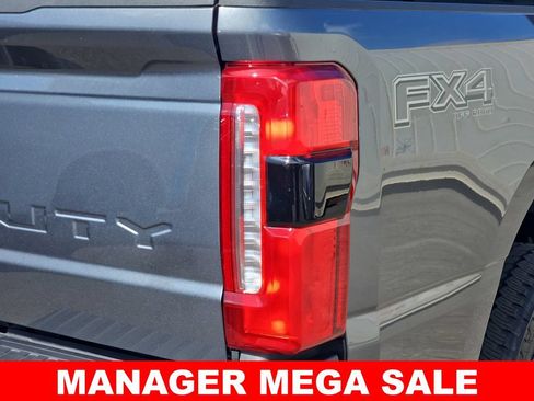 New 2026 Ford F250 Lariat w/ Black Appearance Package AWD/4WD image 40