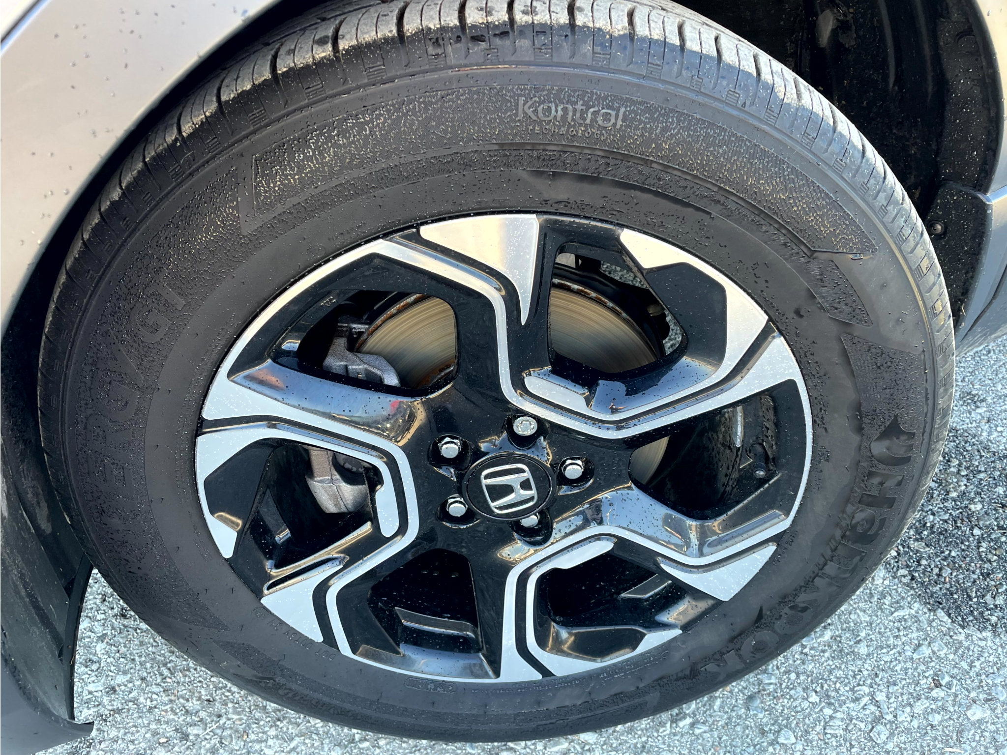 Used 2018 Honda CR-V Touring image 6