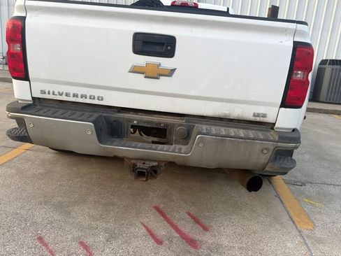 Used 2016 Chevrolet Silverado 3500 LTZ AWD/4WD image 10