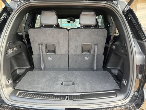 New 2025 Jeep Grand Cherokee L Laredo image 22