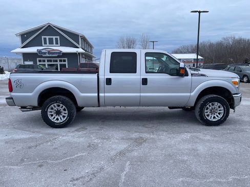 Used 2011 Ford F250 XLT w/ XLT Premium Pkg image 6