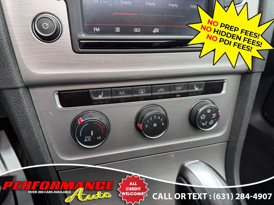 Used 2016 Volkswagen Golf SE w/ Lighting Package FWD image 14