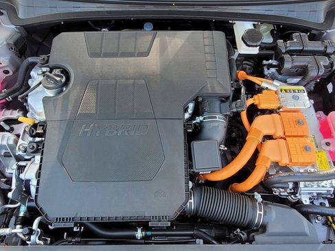 New 2025 Hyundai Elantra SEL image 22