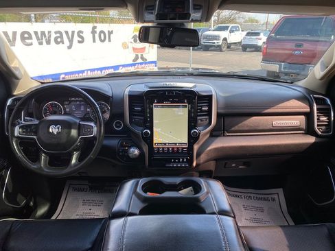 Used 2019 RAM 1500 Laramie AWD/4WD image 20