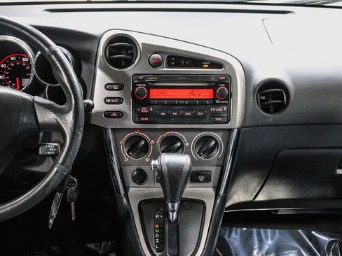 Used 2005 Toyota Matrix XR FWD image 14