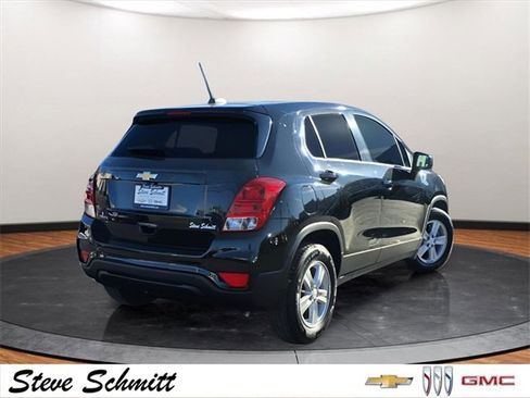 Certified 2020 Chevrolet Trax LS w/ Tint and Cruise Package image 21
