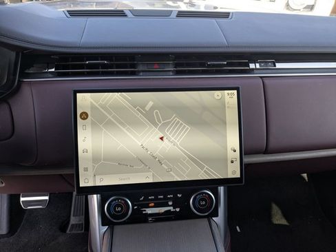 Used 2023 Land Rover Range Rover Autobiography AWD/4WD image 12