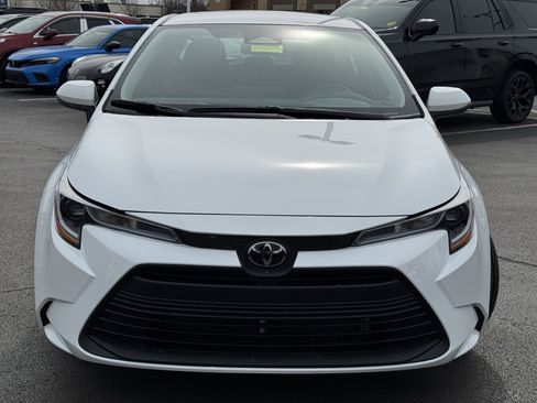 Used 2024 Toyota Corolla LE image 18