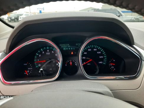 Used 2010 Chevrolet Traverse LT w/ Personal Connectivity Package AWD/4WD image 16